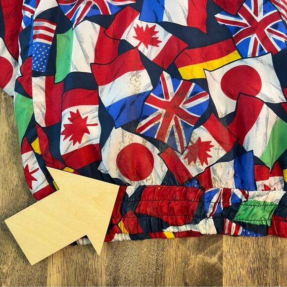 Lavon Petite Women’s World Flags 100% Silk Vintage 90s Y2K Windbreaker Sz PM - Picture 9 of 10